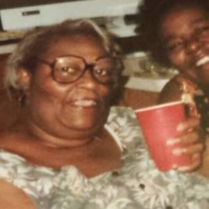 Meet your Posher, Sandra